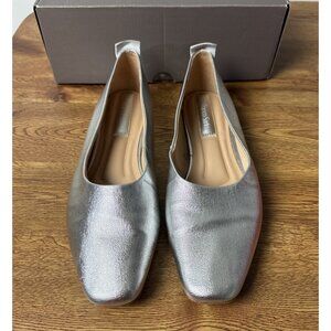Franco Sarto Women's Vana Slip on Ballet Flat Silver Metallic Size 8.5